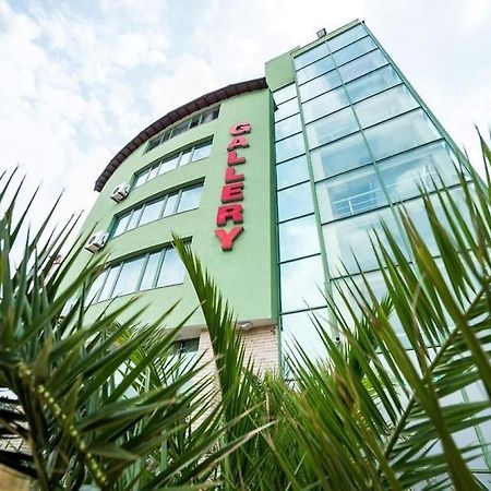 Family Hotel Gallery Pantai Sunny Bagian luar foto