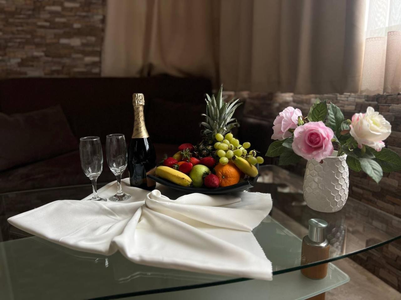 Family Hotel Gallery Pantai Sunny Bagian luar foto